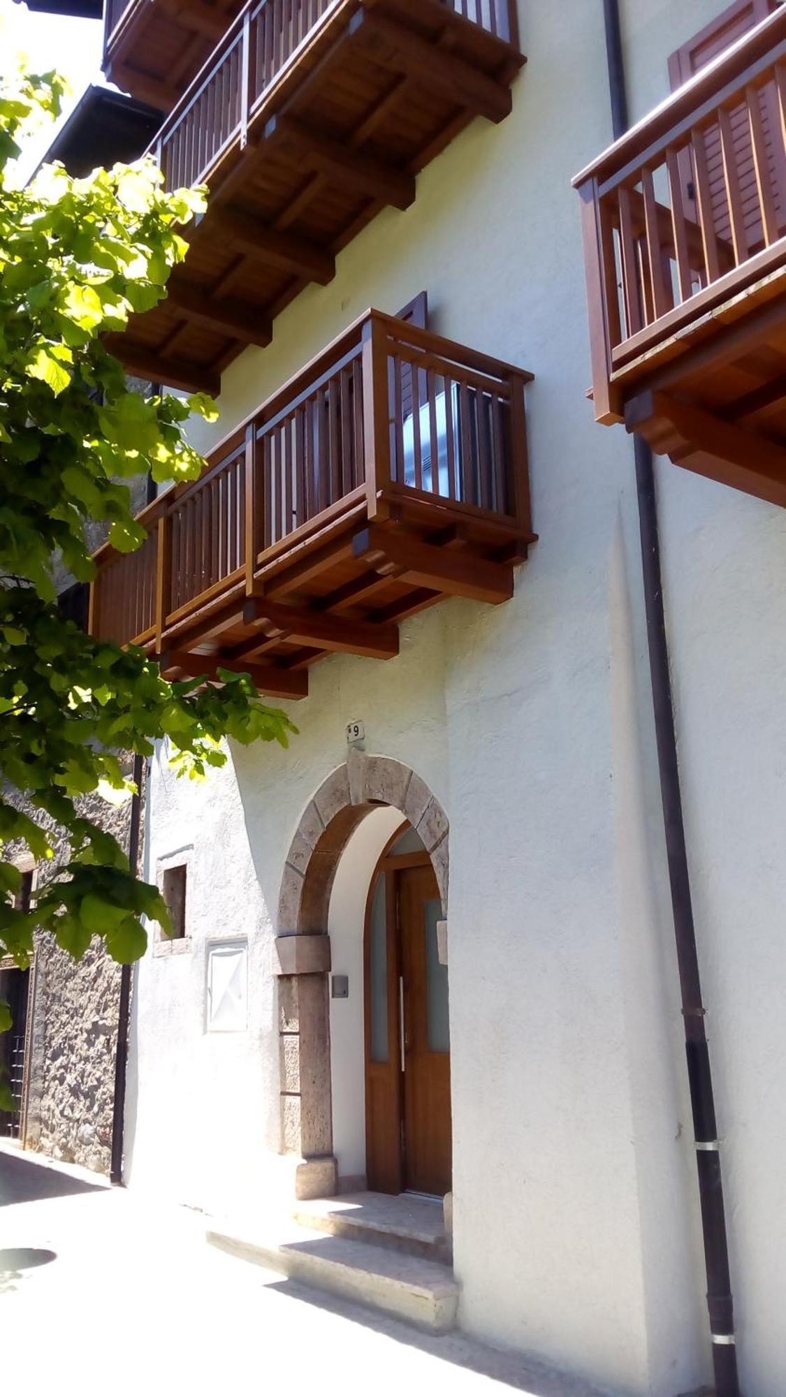 Casa Rondine Lägenhet Molveno Exteriör bild